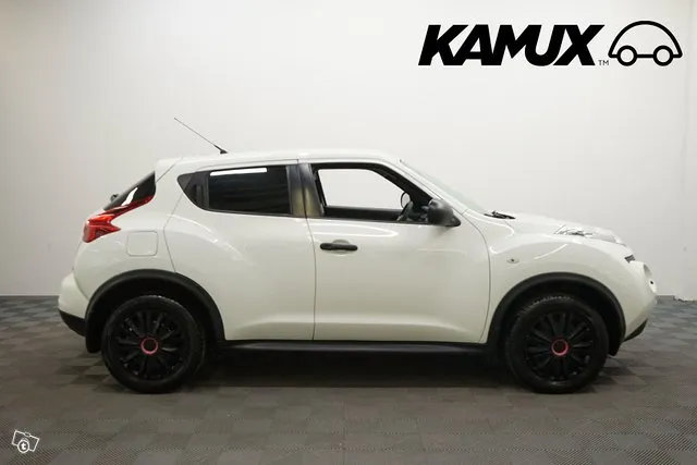 Nissan Juke 1,5dCi Visia 2WD 6MT IMS / Näppärä peli / 2x renkaat / Huoltokirja / Image 3